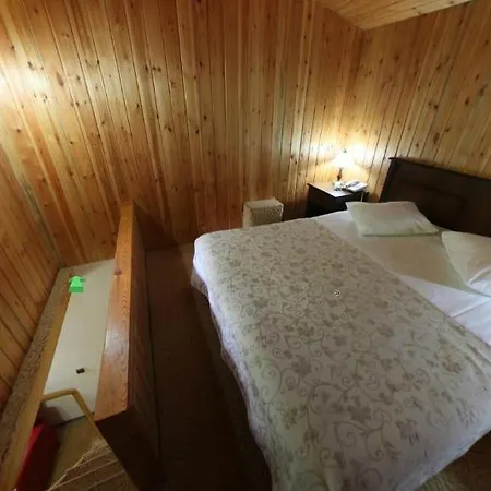 Bed and breakfast Yazicilar Masukiye